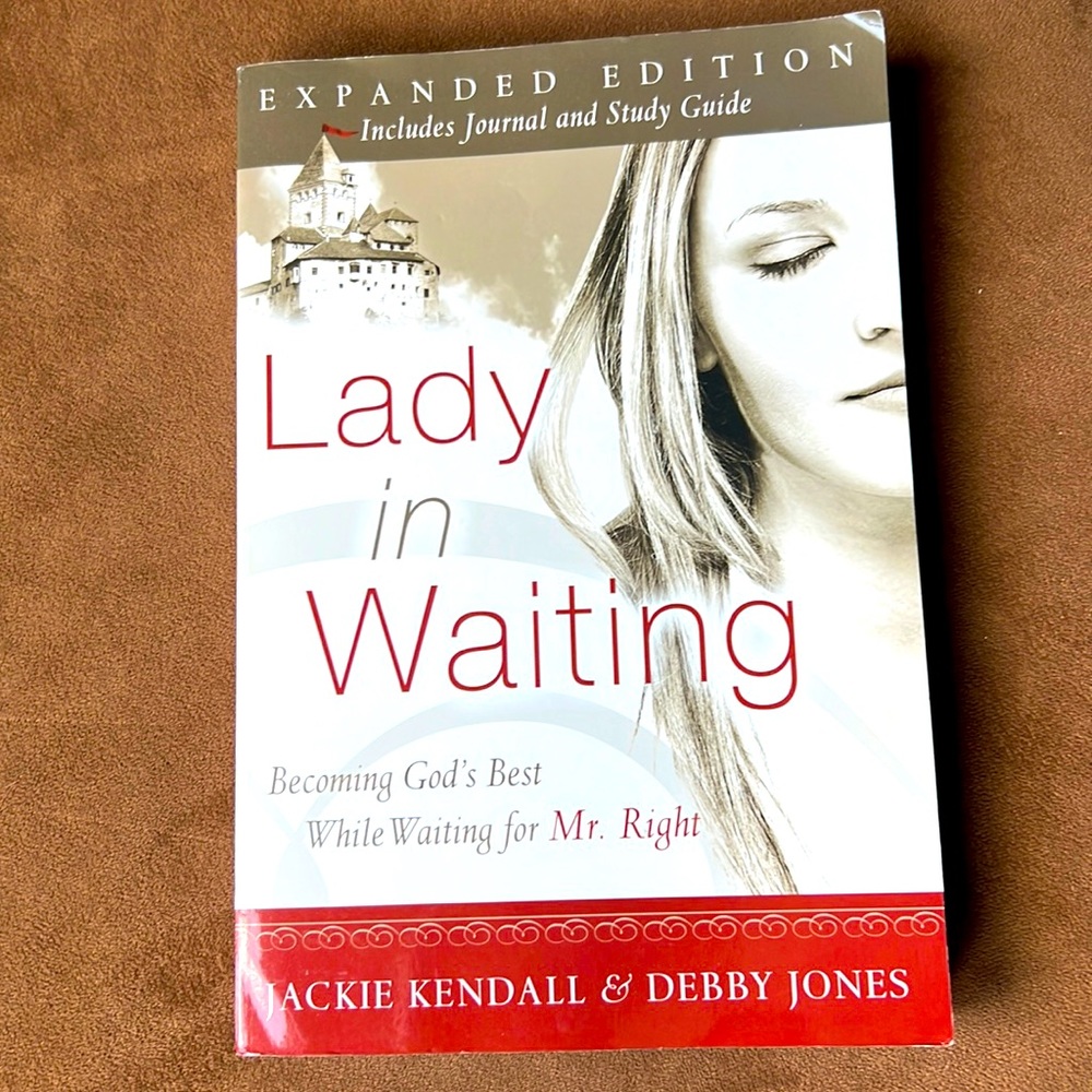 ❗️5/$10 - Lady in Waiting Expanded Edition
